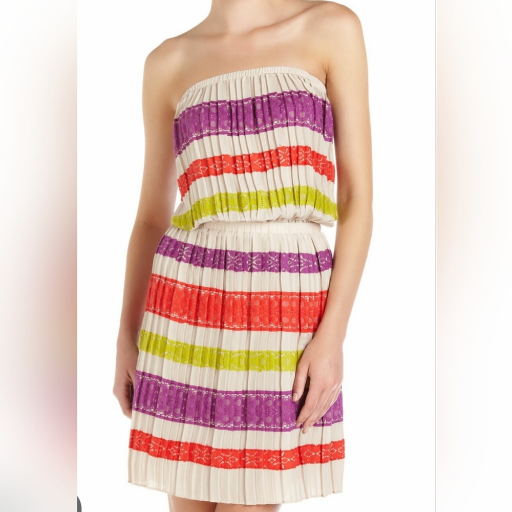 BCBG Maxazria Mateo  Strapless Striped Dress with Lace Accents Nwts Size Small